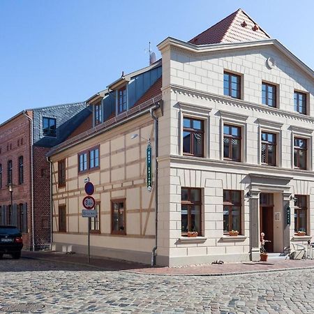 Hotel Und Restaurant Haus Sajons Plau am See Eksteriør bilde